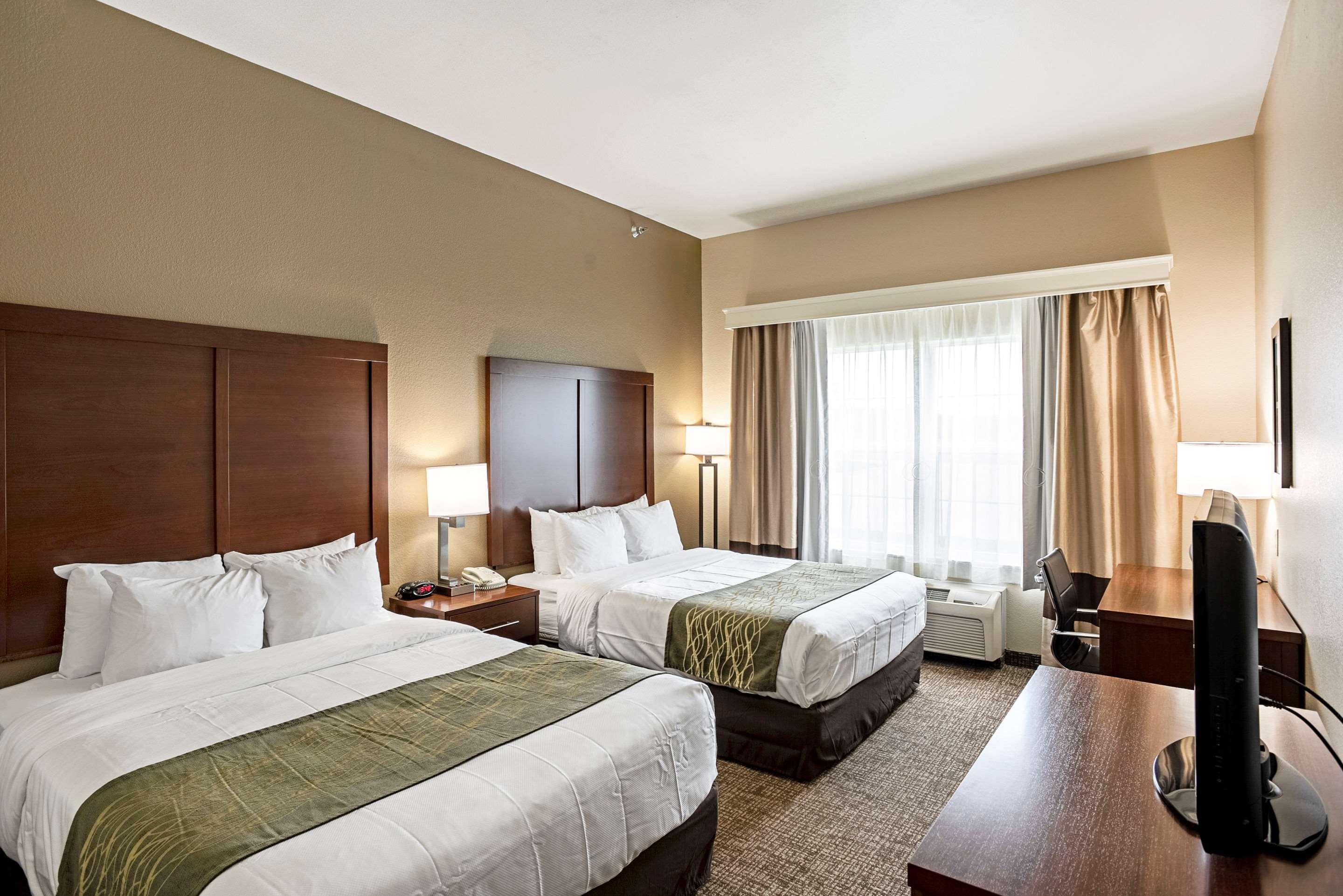 Comfort Inn & Suites Independence Экстерьер фото
