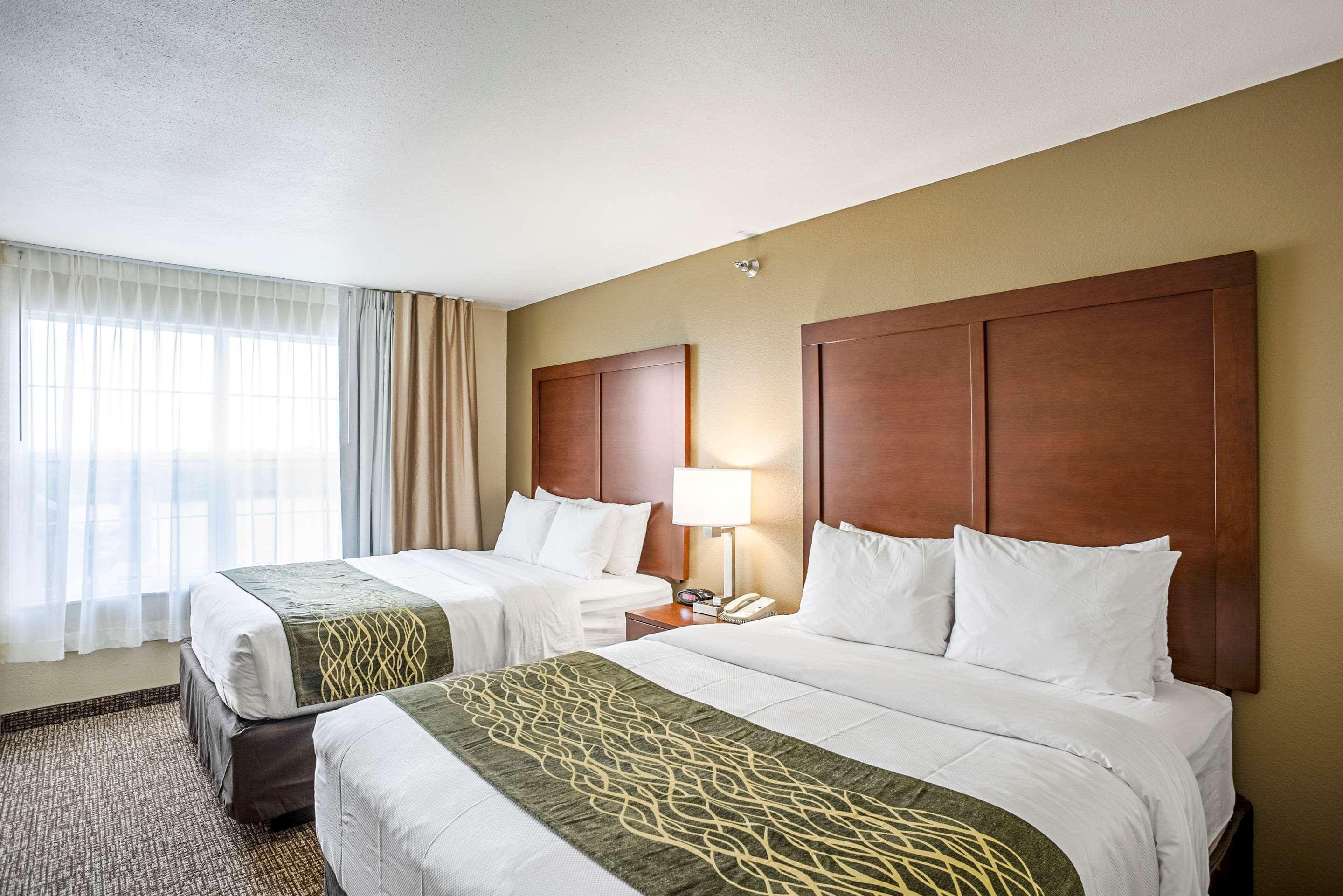Comfort Inn & Suites Independence Экстерьер фото