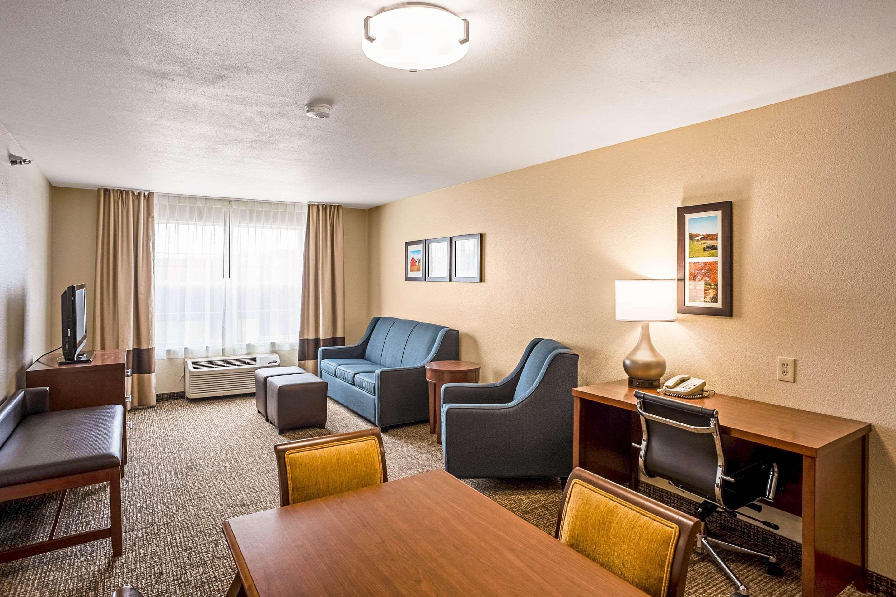 Comfort Inn & Suites Independence Экстерьер фото