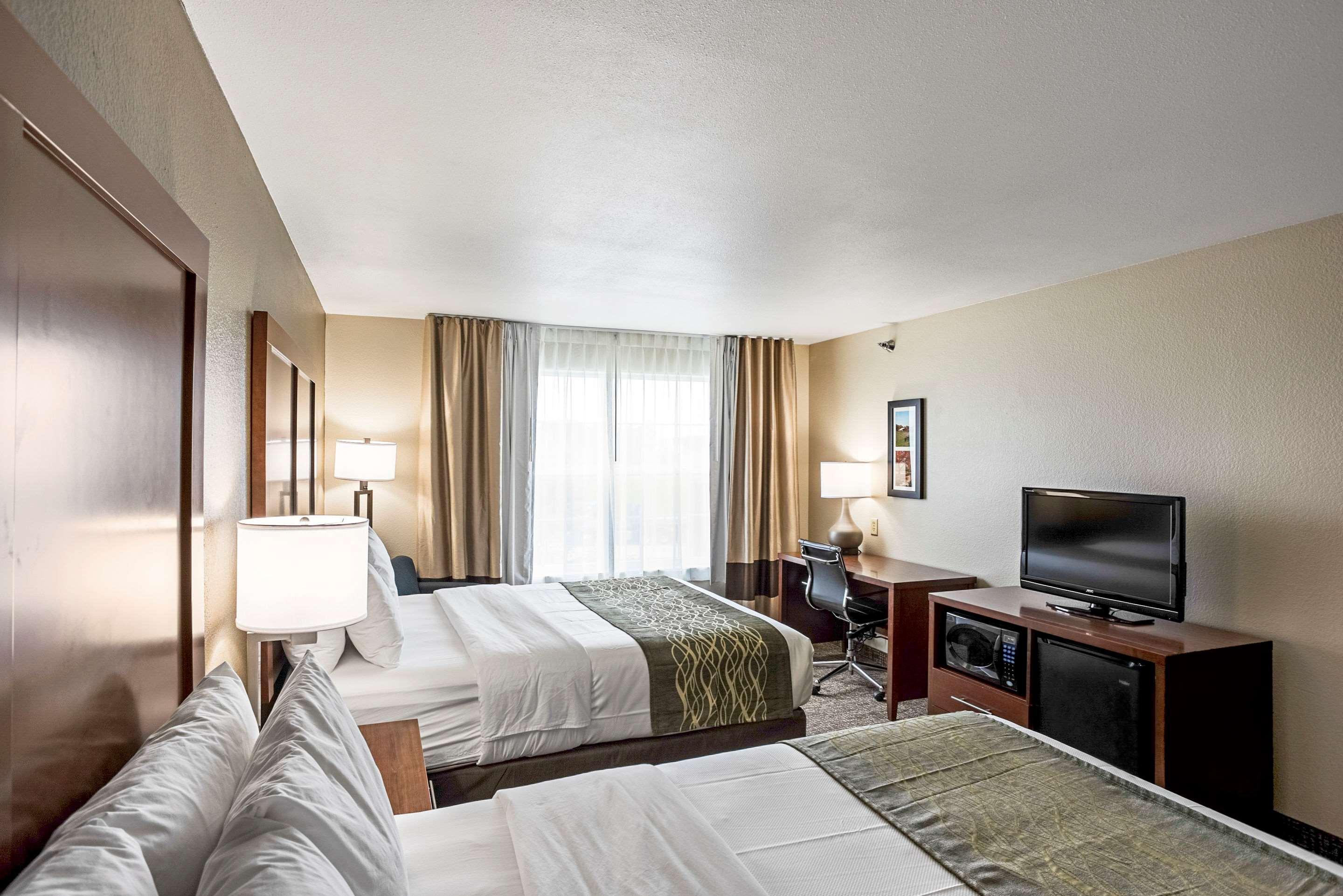 Comfort Inn & Suites Independence Экстерьер фото