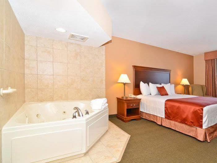 Comfort Inn & Suites Independence Экстерьер фото