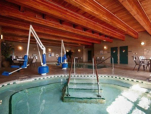 Comfort Inn & Suites Independence Экстерьер фото